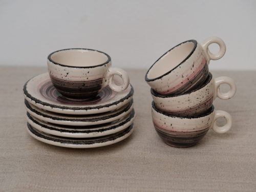 Skodelica za črno kavo s podstavkom